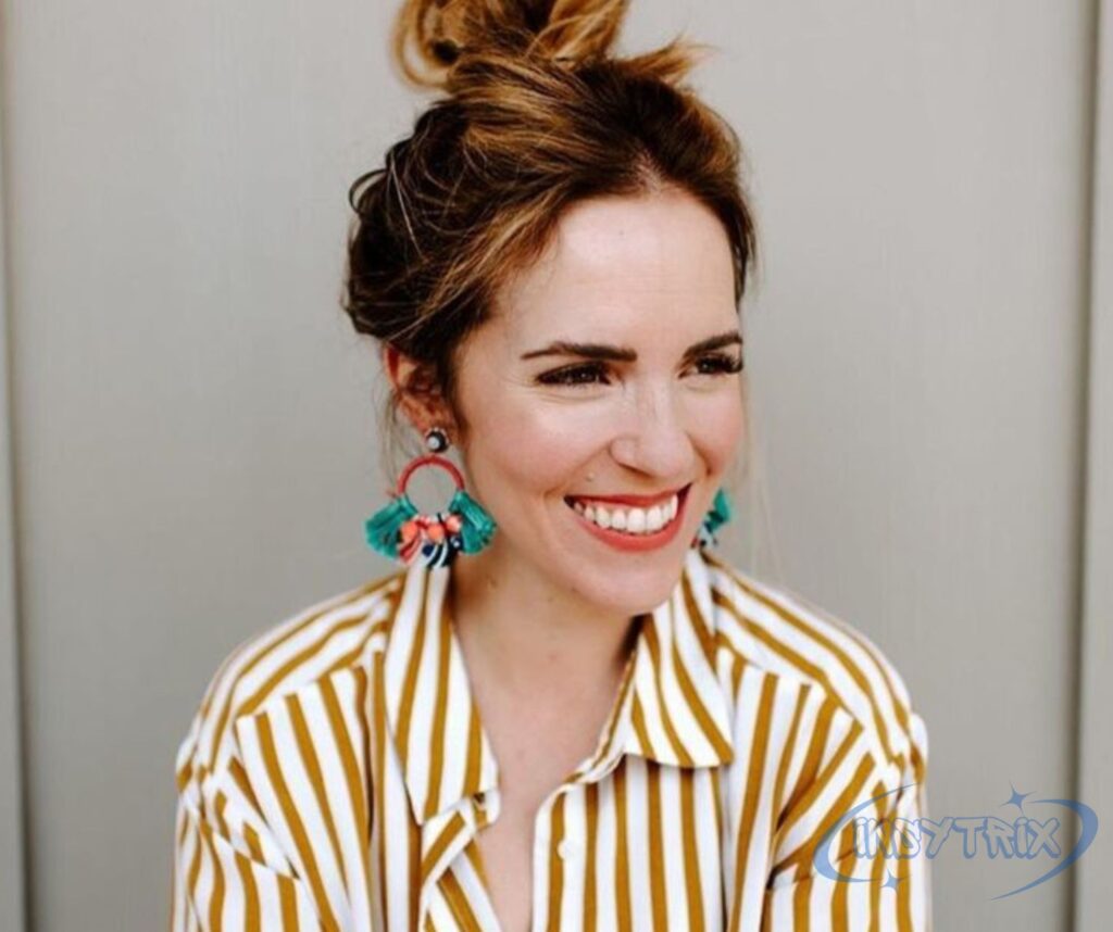 rachel-hollis